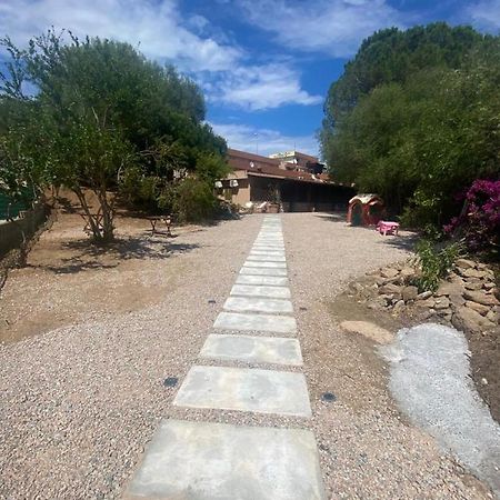 Le Stanze Del Mare Aparthotel Golfo Aranci Luaran gambar