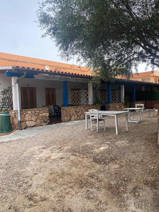 Le Stanze Del Mare Aparthotel Golfo Aranci Luaran gambar