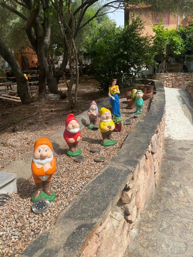 Le Stanze Del Mare Aparthotel Golfo Aranci Luaran gambar