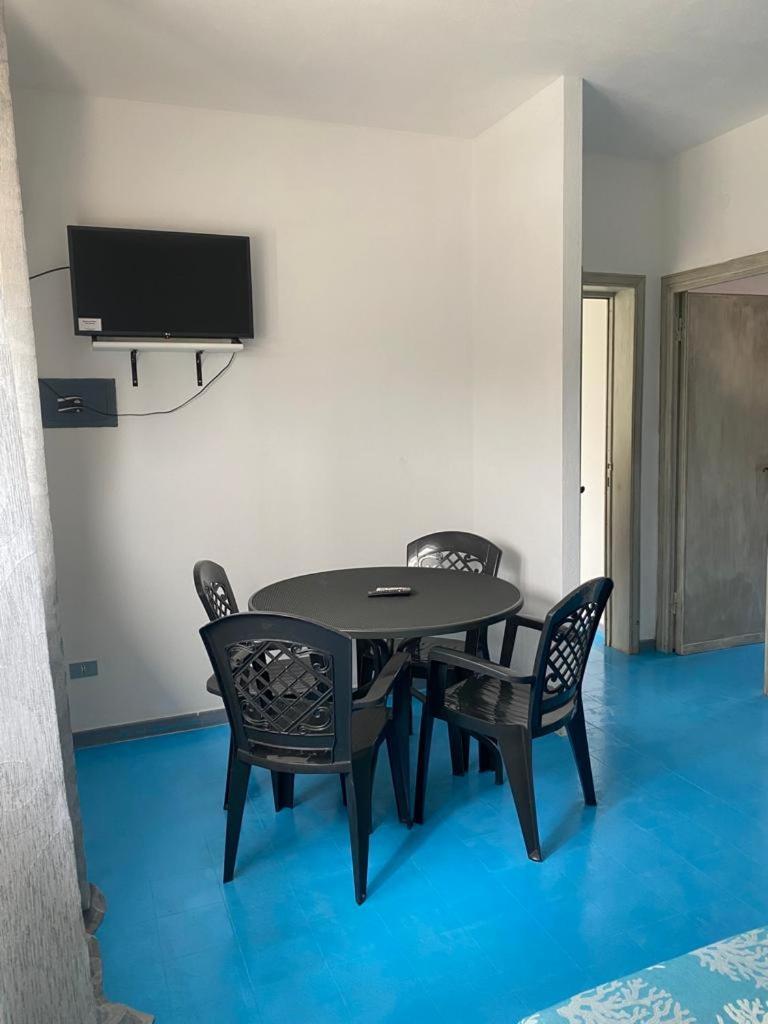 Le Stanze Del Mare Aparthotel Golfo Aranci Luaran gambar