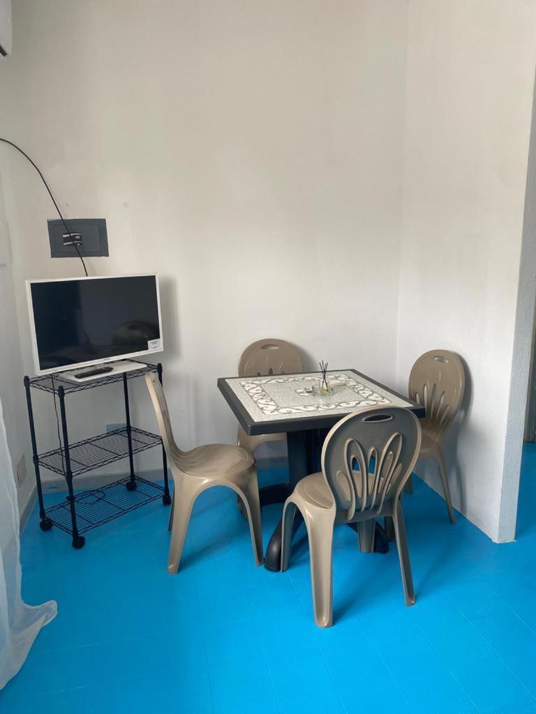 Le Stanze Del Mare Aparthotel Golfo Aranci Luaran gambar