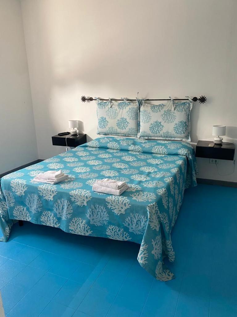 Le Stanze Del Mare Aparthotel Golfo Aranci Luaran gambar